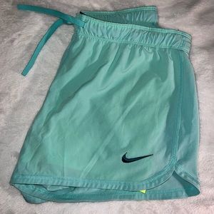 Nike lined running shorts